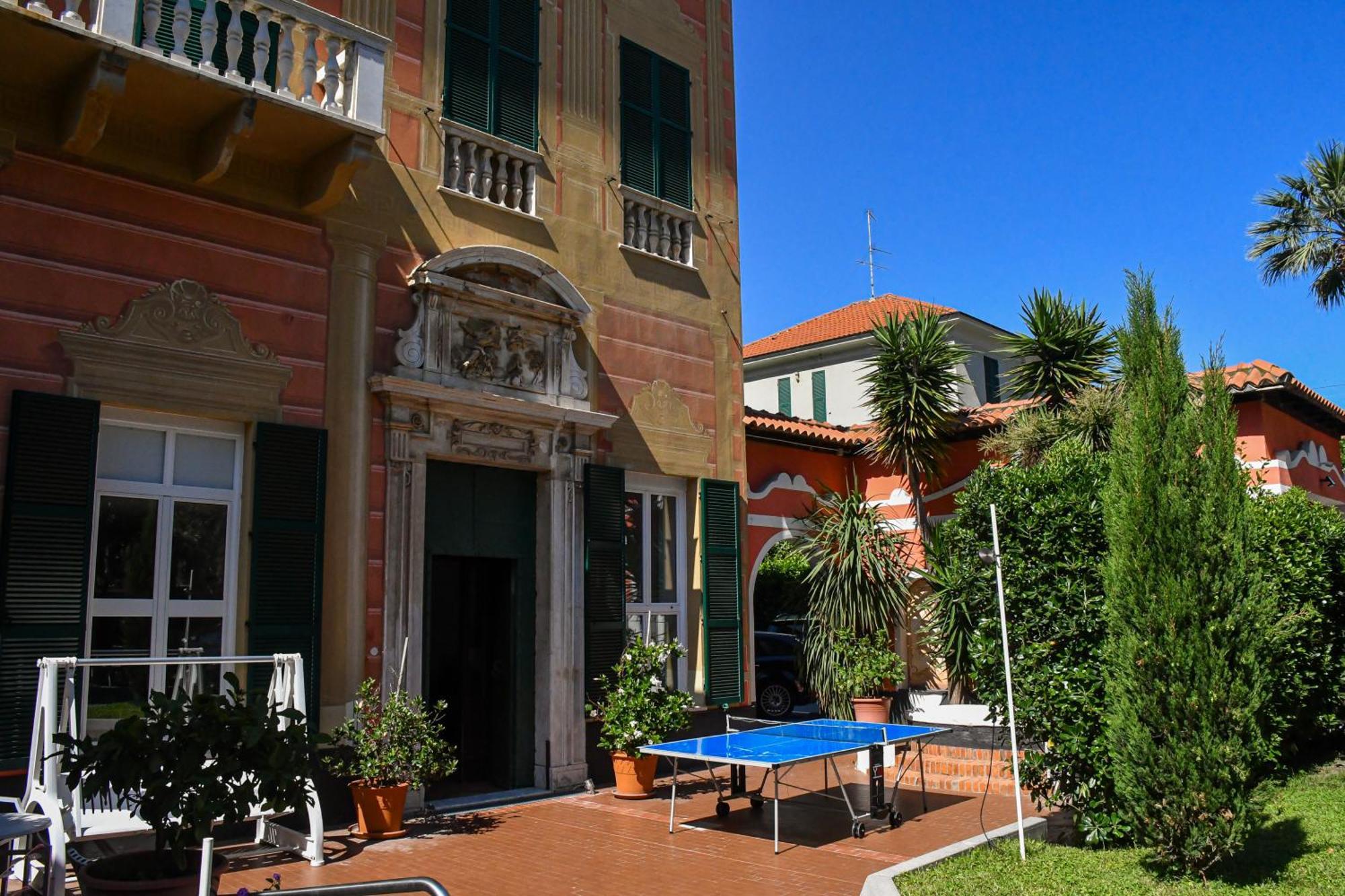 Hotel Le Palme Varraze Exterior foto