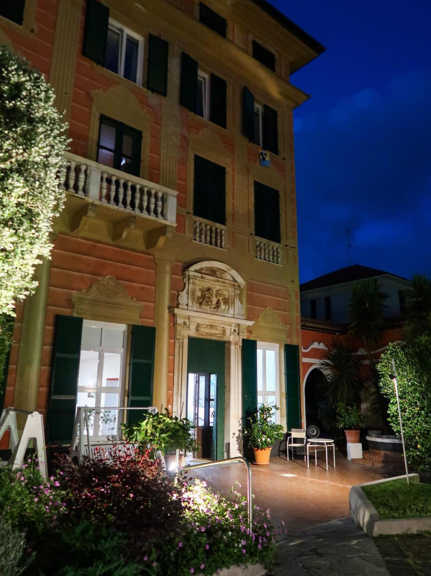 Hotel Le Palme Varraze Exterior foto